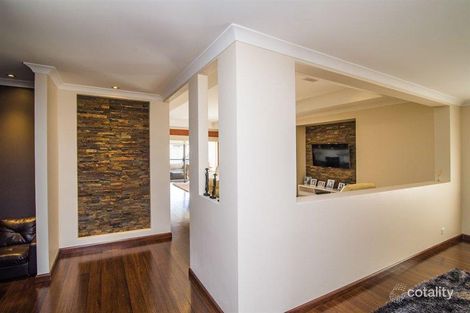 Property photo of 9 Sandstone Promenade Harrisdale WA 6112