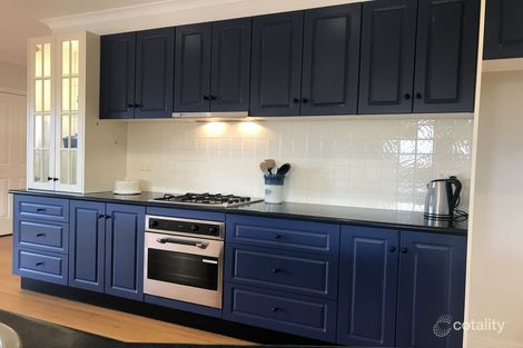 Property photo of 2/11 Hines Court Kangaroo Flat VIC 3555