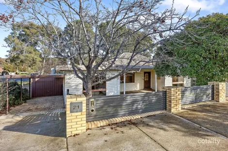 21 Specimen Hill Rd, Golden Square, VIC 3555