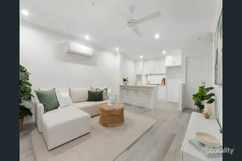 4/10 Railway Pde, Nerang, QLD 4211
