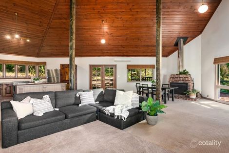 Property photo of 180 Waples Road Farmborough Heights NSW 2526