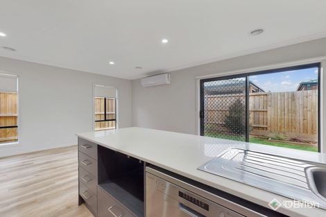 Property photo of 31 Remedy Drive Clyde VIC 3978
