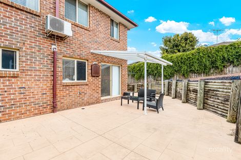 Property photo of 2/12 Bogan Place Seven Hills NSW 2147