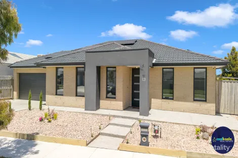 Property photo of 13 Stag Place Wallan VIC 3756