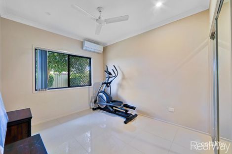 Property photo of 2 Villa Court Ashfield QLD 4670