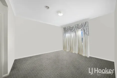 Property photo of 78 Turpentine Road Brookfield VIC 3338