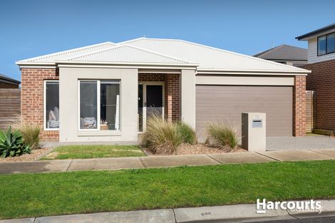 11 Sikes Rd, Clyde North, VIC 3978
