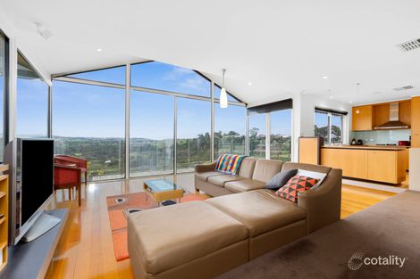 Property photo of 5 Patten Court Newtown VIC 3220