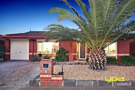 24 Kelly Ave, Burnside, VIC 3023