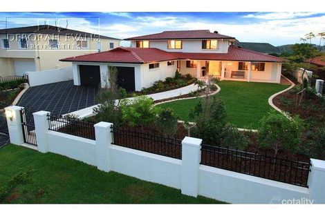 21 Grosmont St, Carindale, QLD 4152