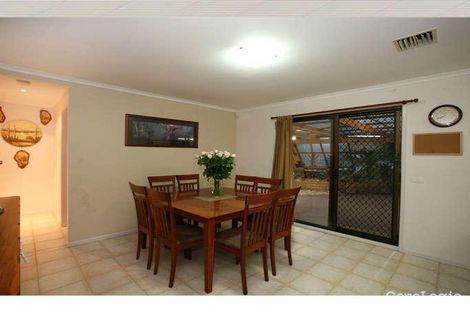 Property photo of 4 Finton Court Pakenham VIC 3810