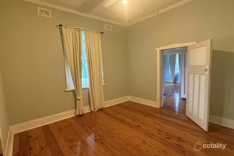 Property photo of 15 Meringo Street Narromine NSW 2821