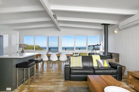 Property photo of 15 Beach Court Smiths Beach VIC 3922