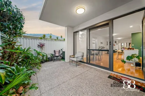 1/15 Brindley St, Belmont, WA 6104