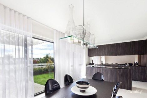 Property photo of 8/26 Hotham Drive Pacific Pines QLD 4211