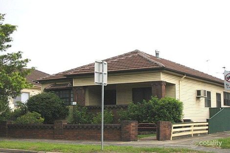 13 Maud St, Mayfield West, NSW 2304