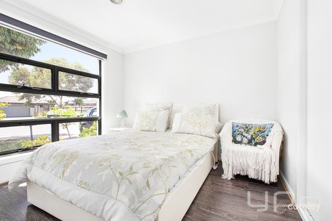Property photo of 5 Zoe Place Truganina VIC 3029