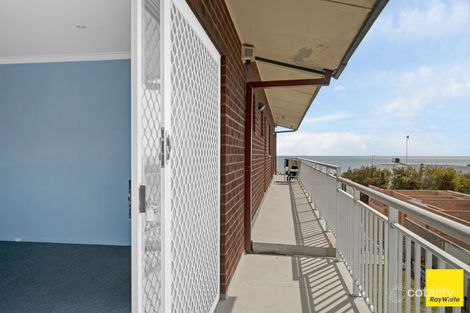 8/135 Hastings St, Scarborough, WA 6019