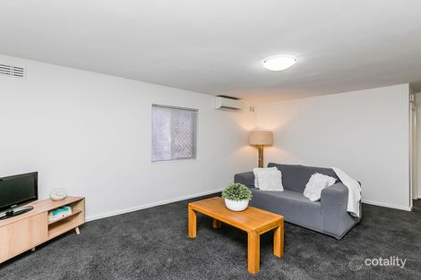 6 Wilson Cres, Wembley Downs, WA 6019