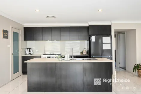 Property photo of 34 Terragong Street Tullimbar NSW 2527