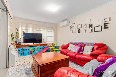 2/4 Lime St, Whittlesea, VIC 3757