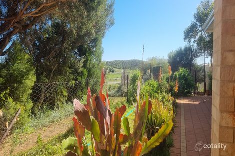 Property photo of 40 African Reef Boulevard Greenough WA 6532