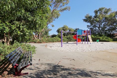 Property photo of 70 Dealy Close Cannington WA 6107
