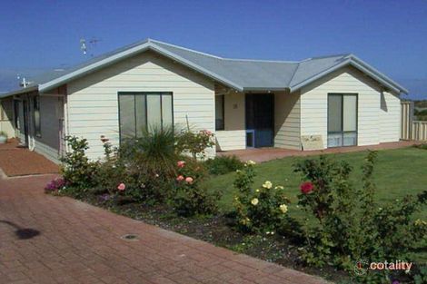 Property photo of 15 Lucraft Loop Ledge Point WA 6043