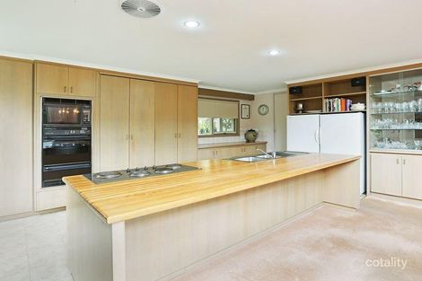 Property photo of 16 Amoore Avenue Highton VIC 3216