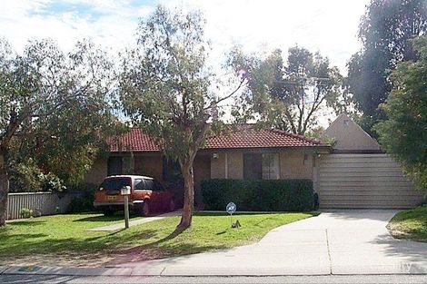 5 Bardsley Ave, Girrawheen, WA 6064