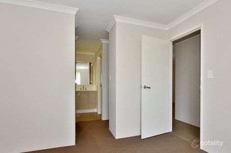 Property photo of 73 Waldeck Road Caversham WA 6055