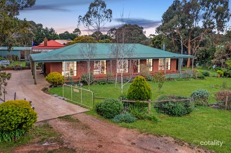 10 Ida Cres, Romsey, VIC 3434