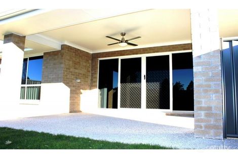Property photo of 2/46 Acacia Drive Miles QLD 4415