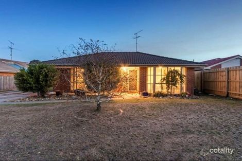 Property photo of 11 Nabilla Court Pakenham VIC 3810