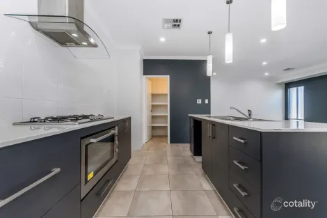Property photo of 4 Hamsterley Way Hilbert WA 6112