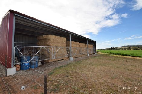 94 Marnie Rd, Table Top, NSW 2640