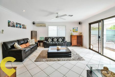 29 Southern Cross Dr, Newport, QLD 4020
