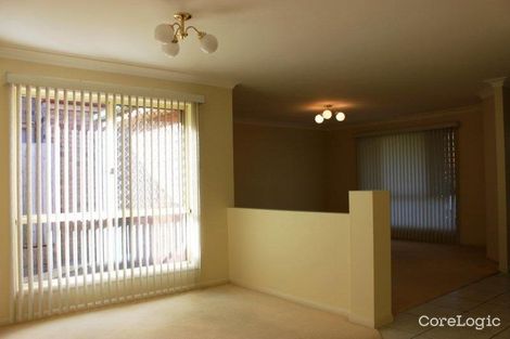 Property photo of 8 Beamont Place Forest Lake QLD 4078