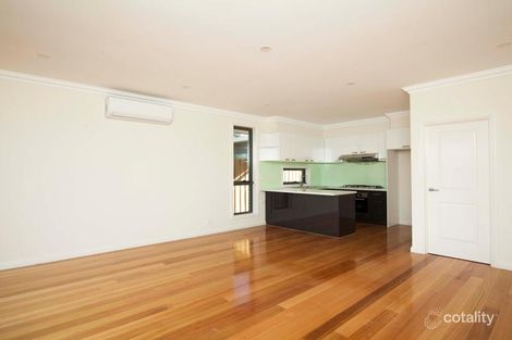 Property photo of 2/5 Walmer Street Ringwood VIC 3134