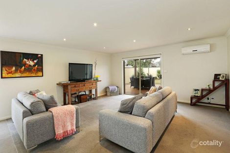 Property photo of 2/8A Moore Street Bannockburn VIC 3331