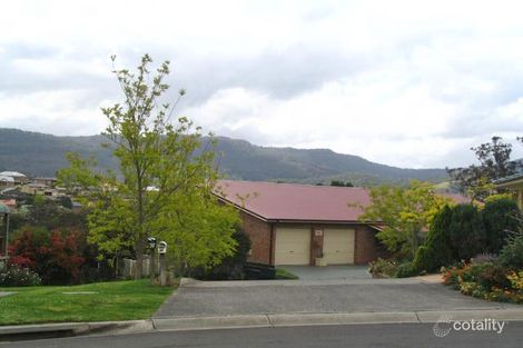 68 Mungurra Hill Rd, Cordeaux Heights, NSW 2526