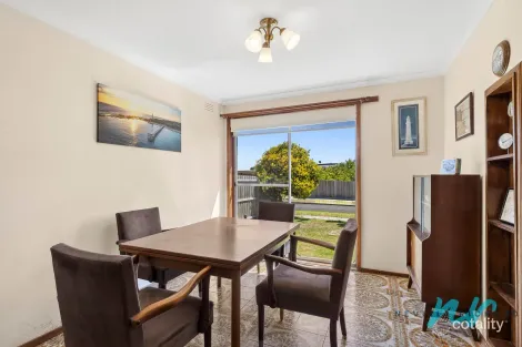 Property photo of 19 Leonard Street St Leonards VIC 3223