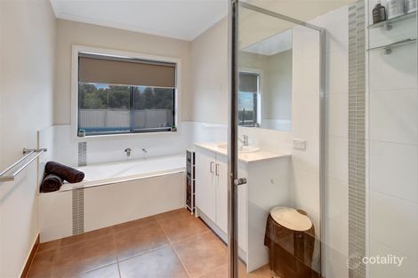 Property photo of 650 Riverside East Road Riverside VIC 3401