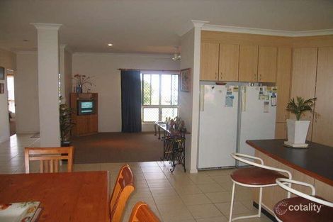 Property photo of 32 Dayman Street Urangan QLD 4655