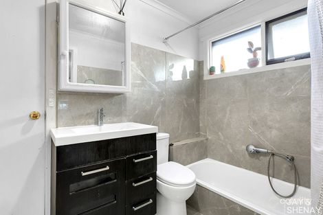 Property photo of 33 Peebles Street Endeavour Hills VIC 3802