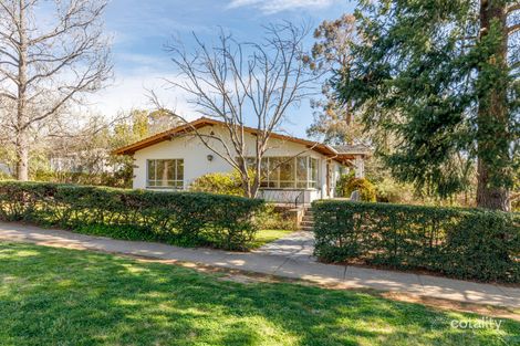 60 Captain Cook Cres, Griffith, ACT 2603