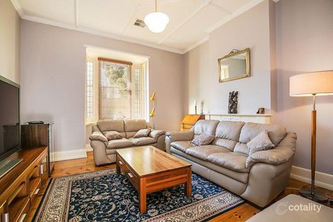 1/4a College St, Glenelg, SA 5045