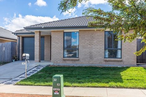 Property photo of 44 Rob Riley Circuit Bonner ACT 2914