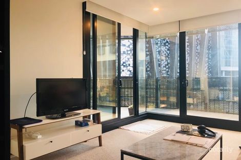 Property photo of 206/151 Berkeley Street Melbourne VIC 3000