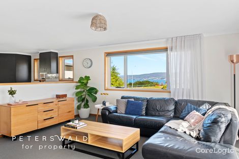 Property photo of 4/634 Oceana Drive Tranmere TAS 7018